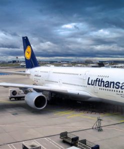 Modlin Airport Transfers - Private Bus 📍 Warsaw